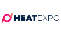 Logo von HEATEXPO, das den Namen in Großbuchstaben darstellt. Der Buchstabe "H" ist in Blau gehalten, während "EATEXPO" auch in Blau erscheint. Links vom Text ist ein grafisches Element in Pink, das einen stilisierten Buchstaben "P" darstellt.