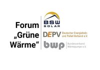 Text: Das Bild zeigt Informationen zu einem Forum mit dem Titel „Grüne Wärme“, das von BSW Solar, dem Deutschen Energieholz- und Pellet-Verband (DEPV) und dem Bundesverband Wärmepumpe (BWP) unterstützt wird.