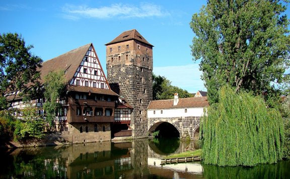 nuremberg-200891_1920.jpg  