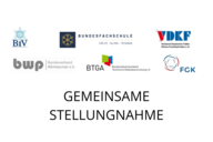 Die Grafik zeigt Logos verschiedener Organisationen im Bereich Kälte-, Klima- und Wärmetechnik. In der Mitte steht in großen Buchstaben "Gemeinsame Stellungnahme", was auf eine gemeinsame Erklärung oder Position dieser Verbände hinweist.