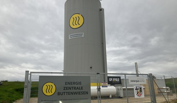 Vorschau von 1MW Großwärmepumpe versorgt regeneratives Wärmenetz in Buttenwiesen