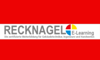 Logo von Recknagel E-Learning, das zertifizierte Weiterbildung für Gebäudetechniker, Ingenieure und Handwerker anbietet. Das Design zeigt den Namen „RECKNAGEL“ in Großbuchstaben sowie eine Beschreibung der Bildungsangebote. Hintergrund ist rot.