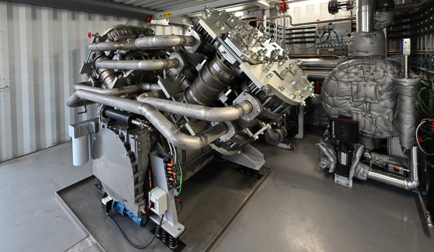 Vorschau von Hochtemperatur-Wärmepumpe liefert Prozessdampf und Kälte