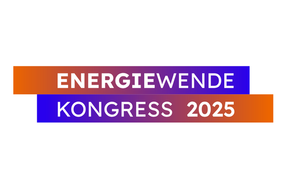Grafik mit dem Text „Energiewende Kongress 2025“. Der Schriftzug ist farbig gestaltet, mit einem dynamischen Design, das auf die Bedeutung des Themas hinweist.