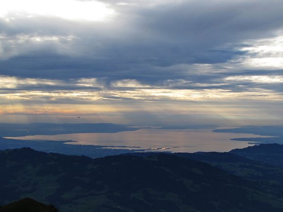 1280px-Lake_Constance_from_Winterstaude__East_to_West_.jpg  
